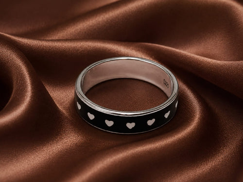 Black Heart Pattern Sterling Silver Ring