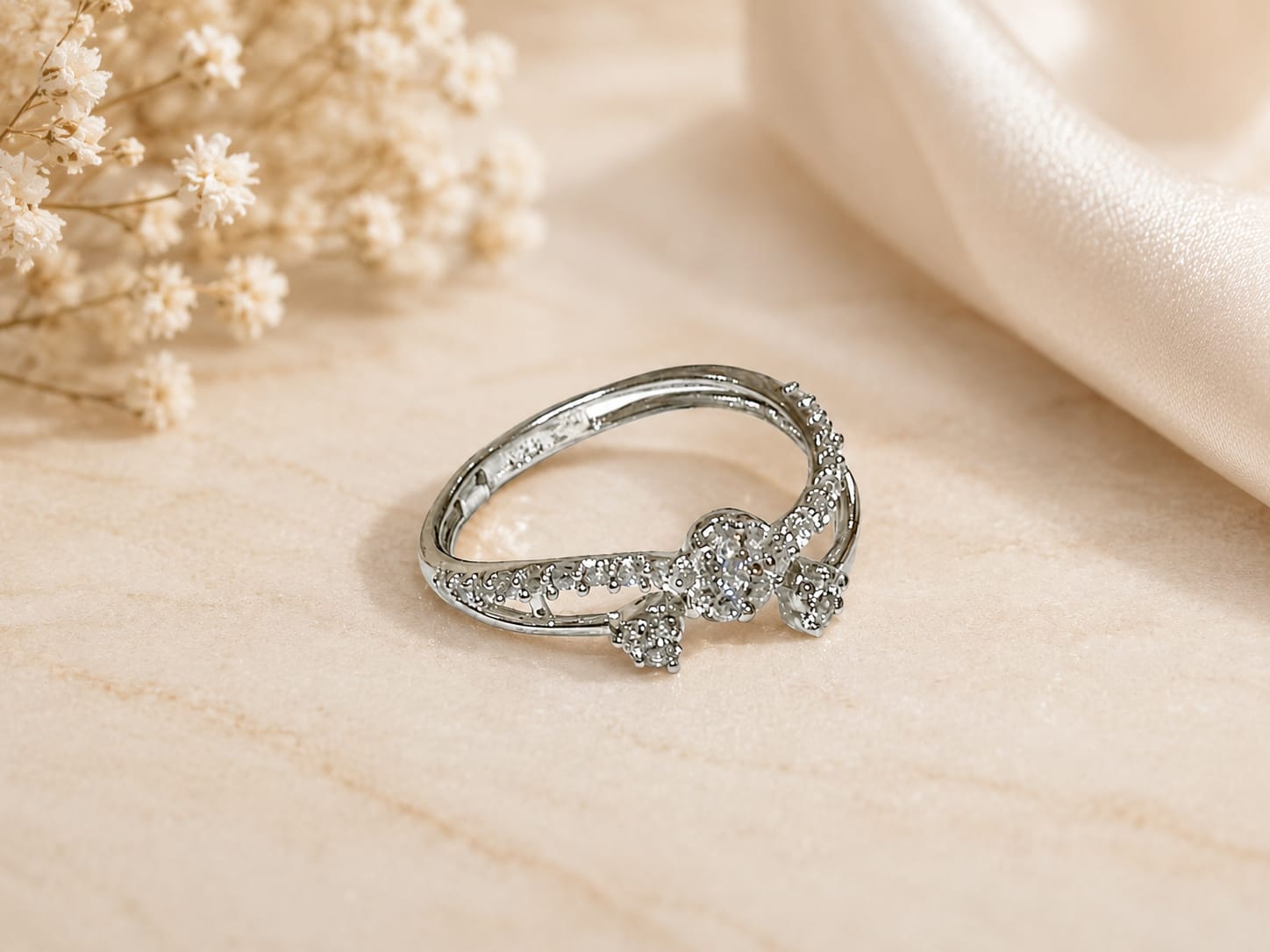Elegant Triple-Stone Crystal Ring – Silver-Tone Floral Design