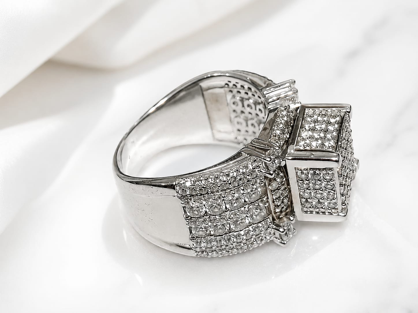 Luxury Iced-Out Square Signet Ring – Silver Tone Crystal Statement Ring