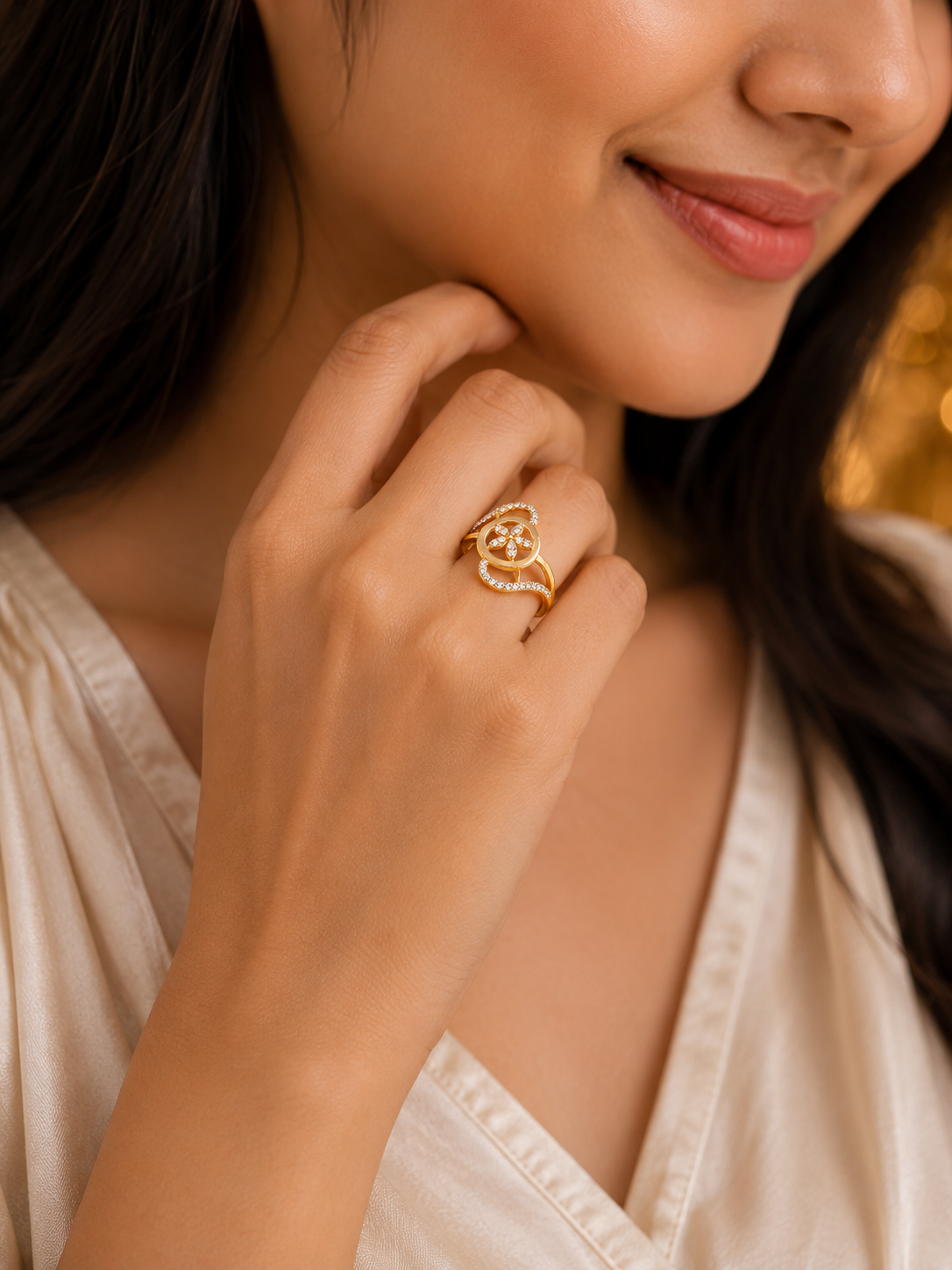 18K Gold Floral Diamond Ring for Women