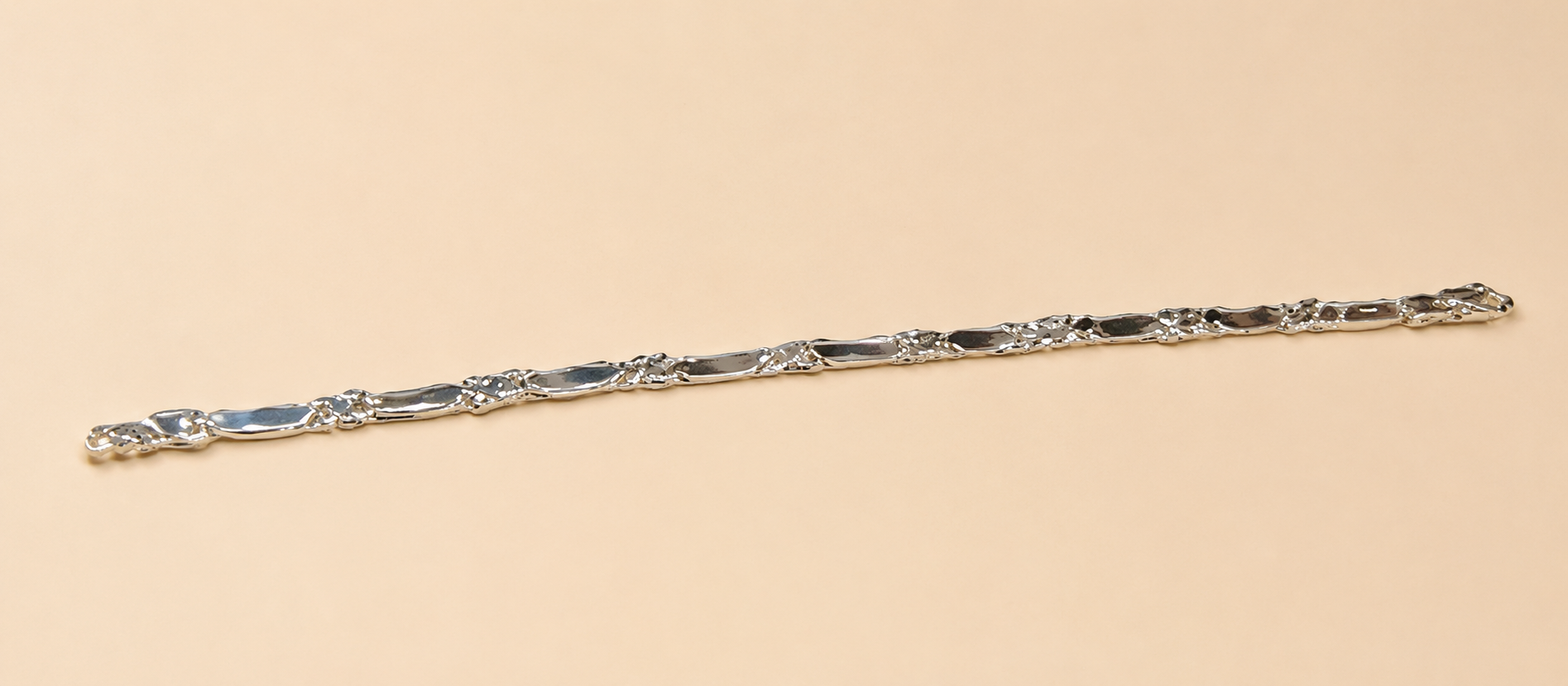 Kritharth Jewels Unisex Sterling Silver Elegance Link Bracelet